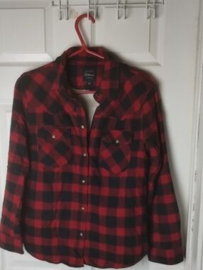 Jachs Red and Black Plaid Shirt Jacket With Lining. Size Small